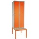 Kovová šatní skříňka s lavičkou, 60 x 85 x 185 cm, otočný zámek - Oranžová - RAL 2004
